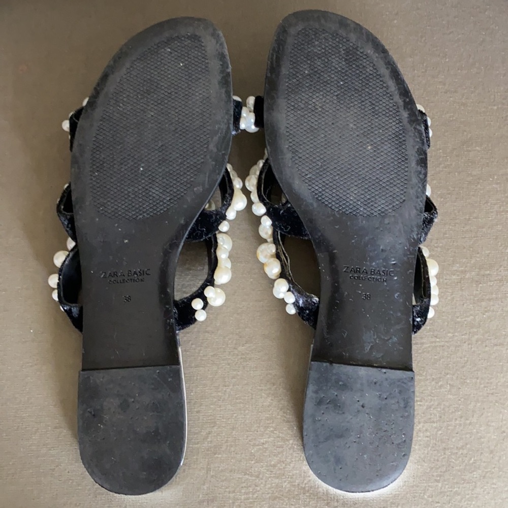 Zara Pearl Slides- Black and Pearl size 38 - Picture 10 of 10